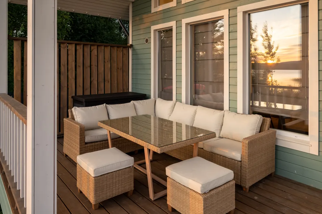 Дом Сиднаволок на берегу