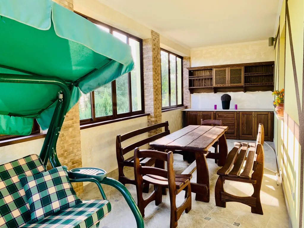 Коттедж Дипломатический у озера в усадьбе Нарочь-Романтик