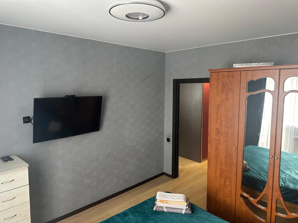 Двухкомнатная квартира в пешей доступности от ж/д вокзала