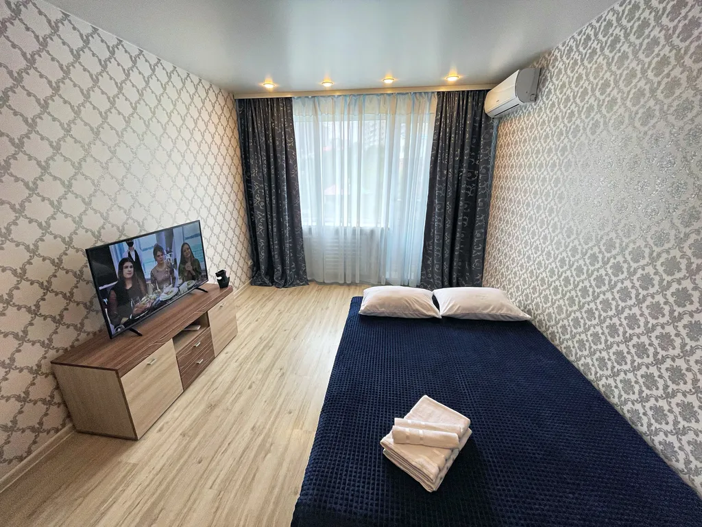 Солнечная двухкомнатная квартира