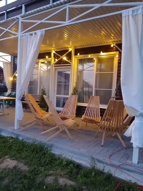 Домик у озера Тасканка