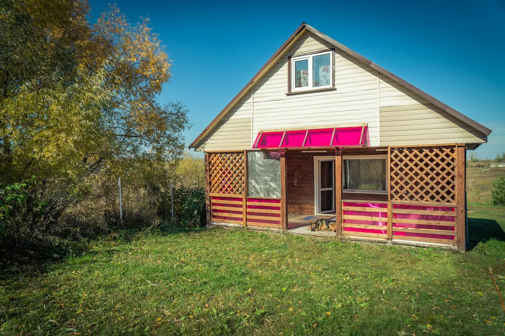 Дом у родника