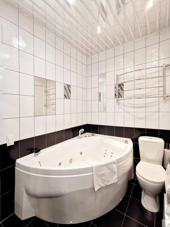 Стильная 3к квартира Апарт-Комфорт с джакузи в Центре