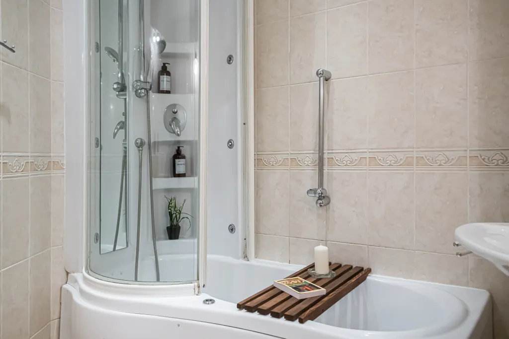 Шикарная квартира на Арбате с сауной!