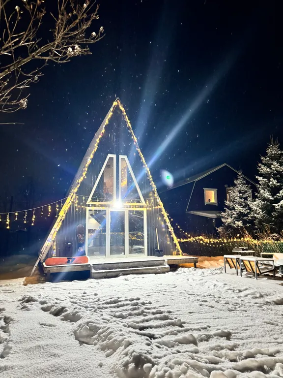 А-фрейм с видом на гору