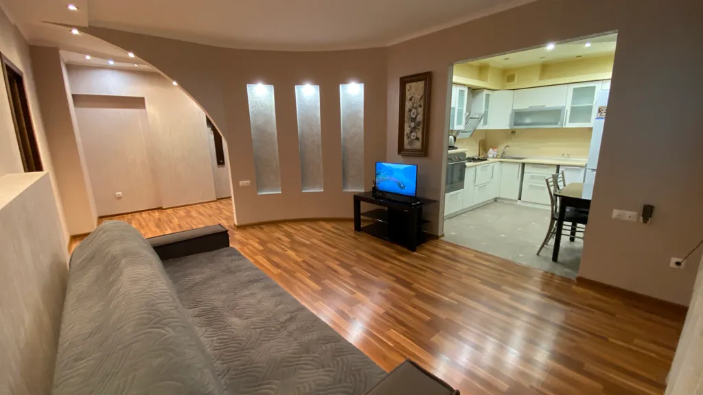 Современная двухкомнатная квартира в отличном районе