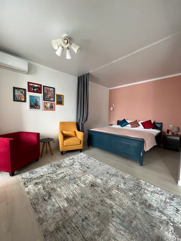 Однокомнатная квартира рядом с Фермер базаром на Салмышской