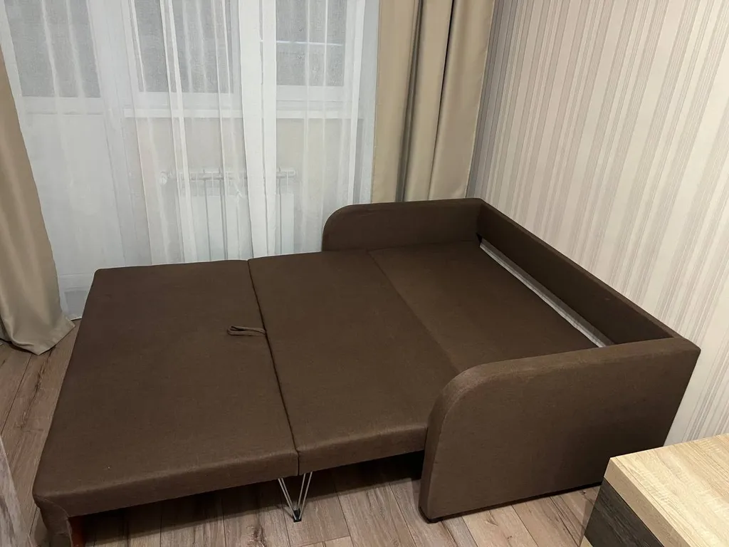 Уютная, просторная двухкомнатная квартира возле ЖД вокзала