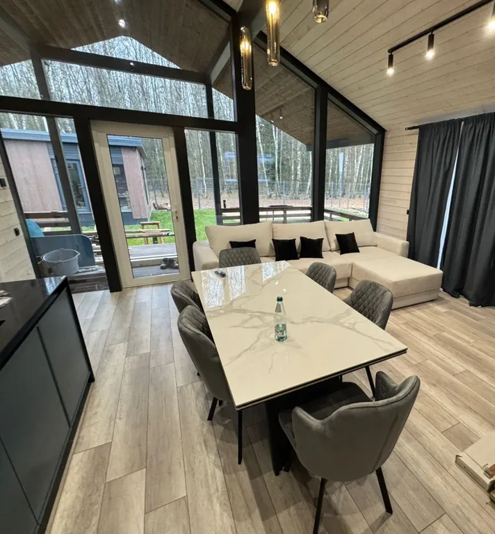 Дом в скандинавском стиле с баней и спа купелью в Подмосковье