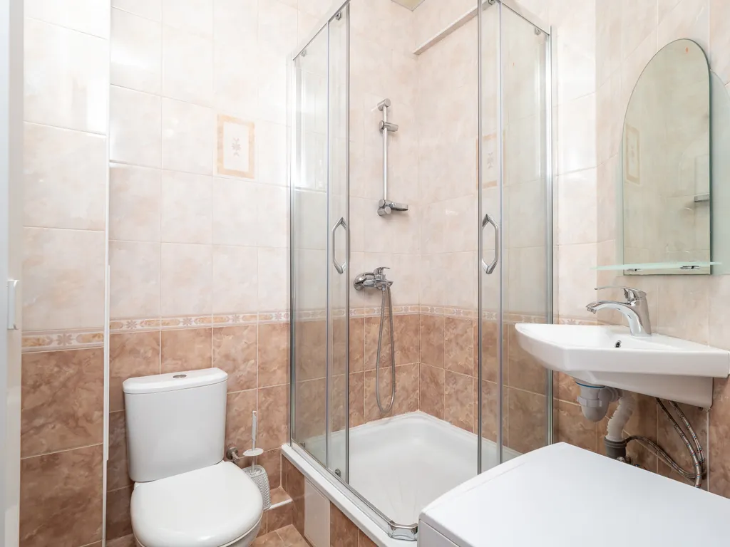 Квартира Квартира Студия у моря с теплым бассейном — Сириус