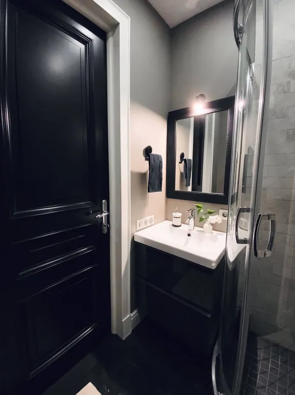 Квартира Атмосферная квартира с панорамным видом и 2-мя спальнями — Москва