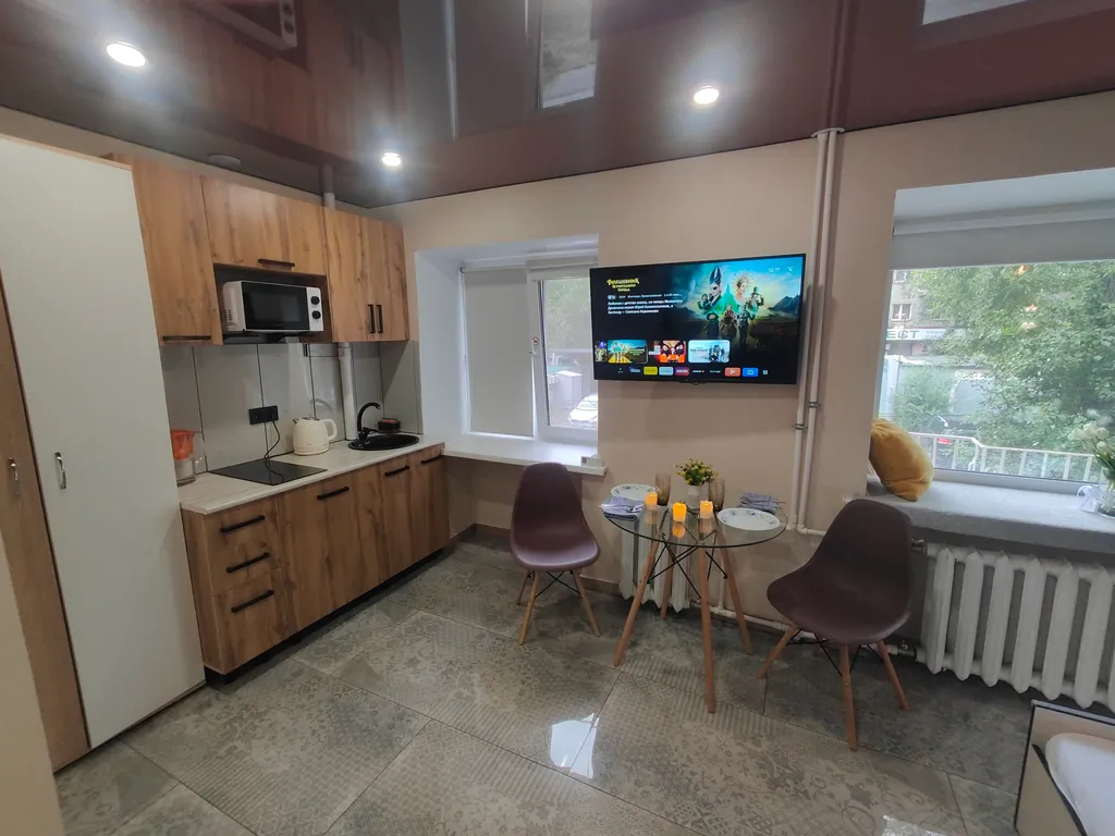 Квартира Отличная Студия напротив СибАДИ в центре Нефтяников — Омск