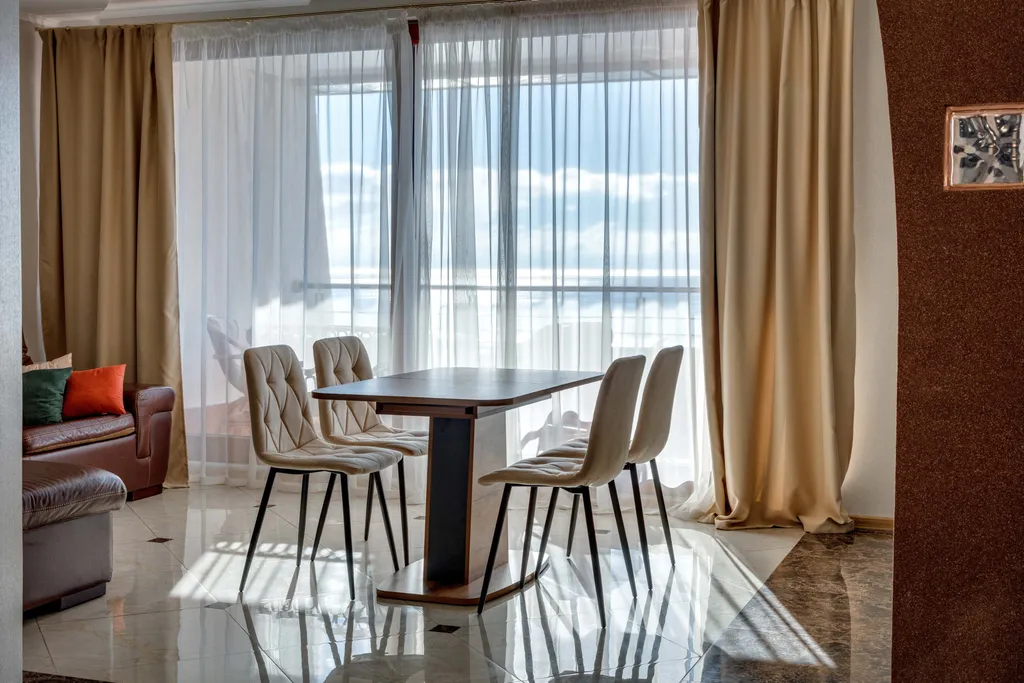 3-комнатная квартира с видом на море