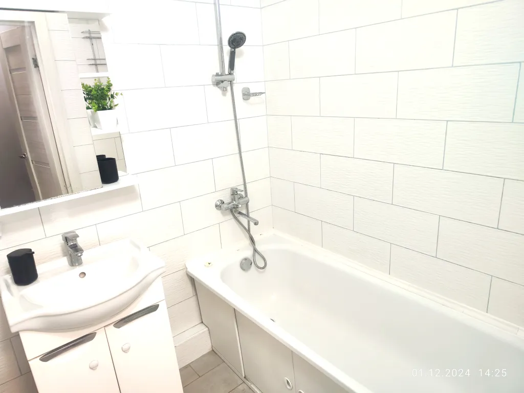 Студия с балконом в скандинавском стиле