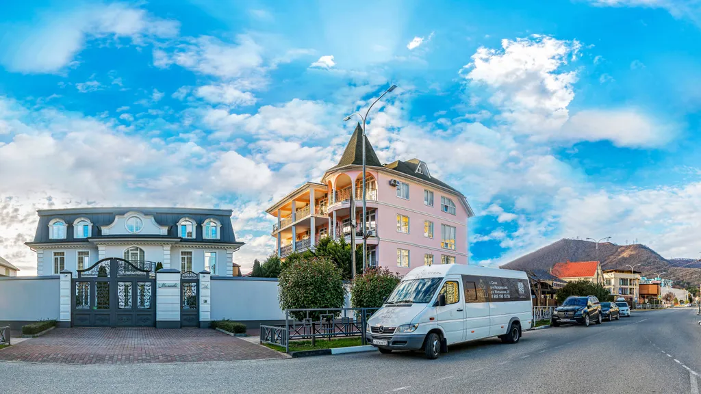 Квартира Квартира Комфорт  "ГОРЫ И РЕКА" с балконом — Лазаревское