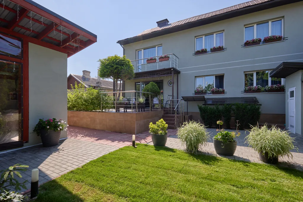 Коттедж 7-комнатный Дом — аренда посуточно в Гродно