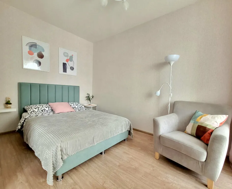 Студия в центре у Комсомольской площади