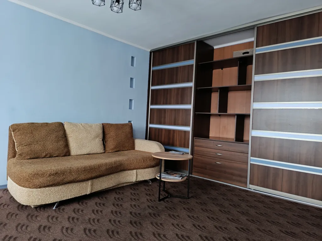 Отличная квартира с кондиционером, бойлером рядом с институтом ФСИН