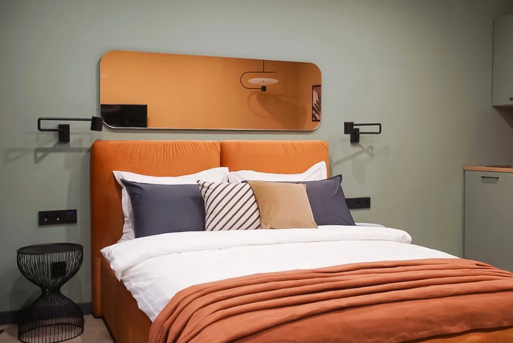 Квартира Квартира Современная студия Оранжевая с балконом — Калининград