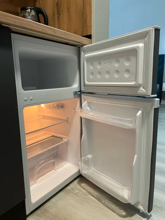 Студия с видом на озеро