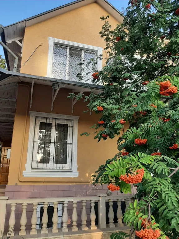 Коттедж Частный дом с беседкой — аренда посуточно в Кисловодск