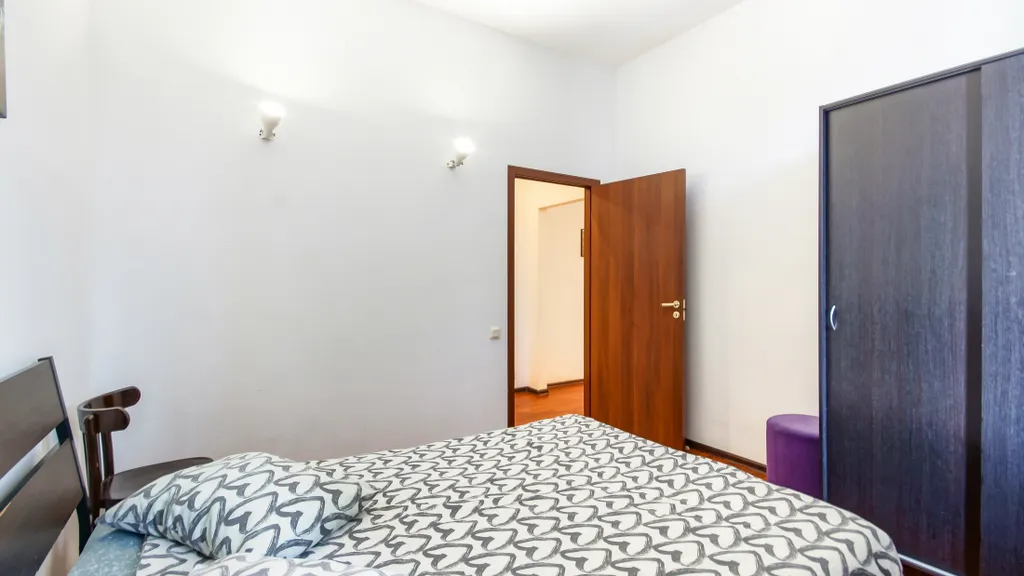 Квартира Квартира 3 спальни, лифт, вид на площадь — Санкт-Петербург