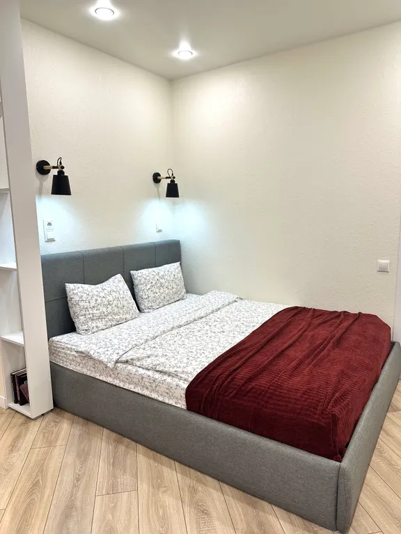 Квартира Студия бизнес класса у Ледового дворца — аренда посуточно в Новомосковск