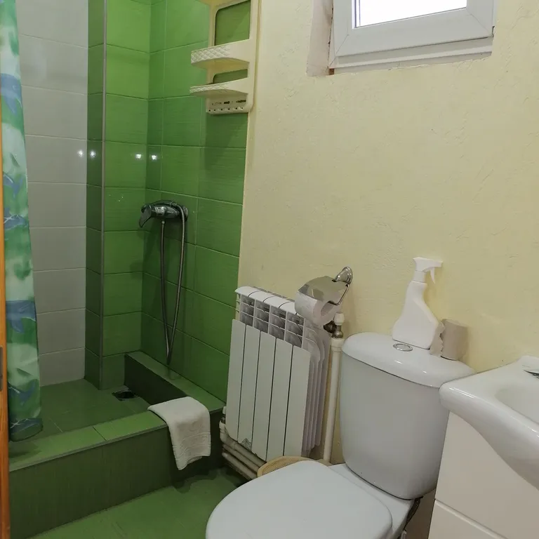 Уютный трёхместный номер: комфорт и удобство для вашей дружной компании