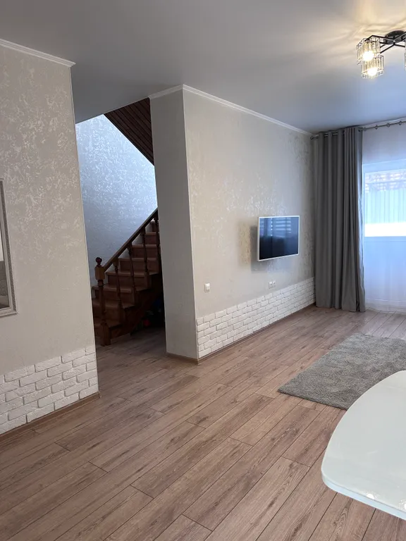 Семейный таунхаус на озере Банное