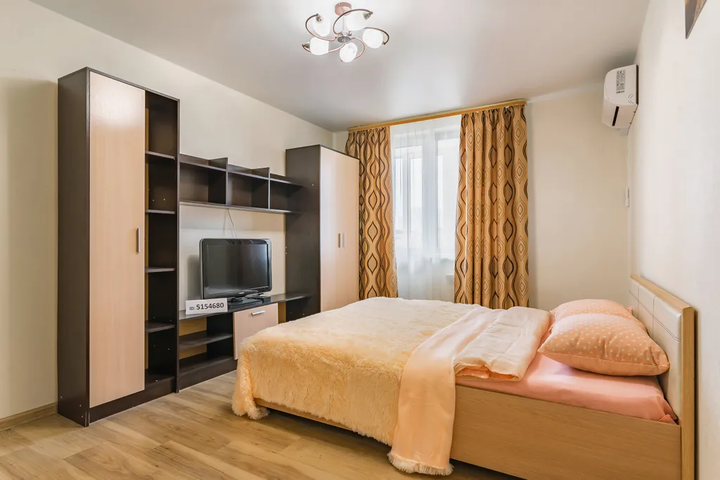 Квартира Уютная квартира в центре рядом с ТЦ "Космопорт" — Самара