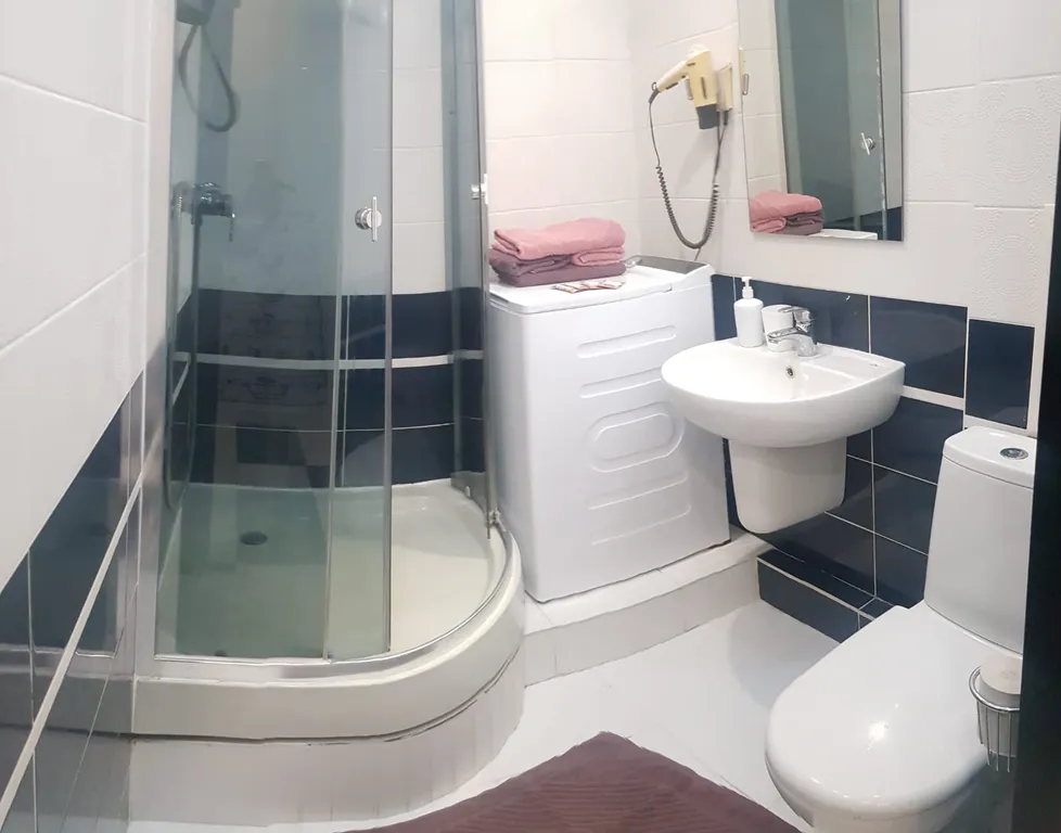 Квартира 2-комнатная квартира в центре города — Симферополь