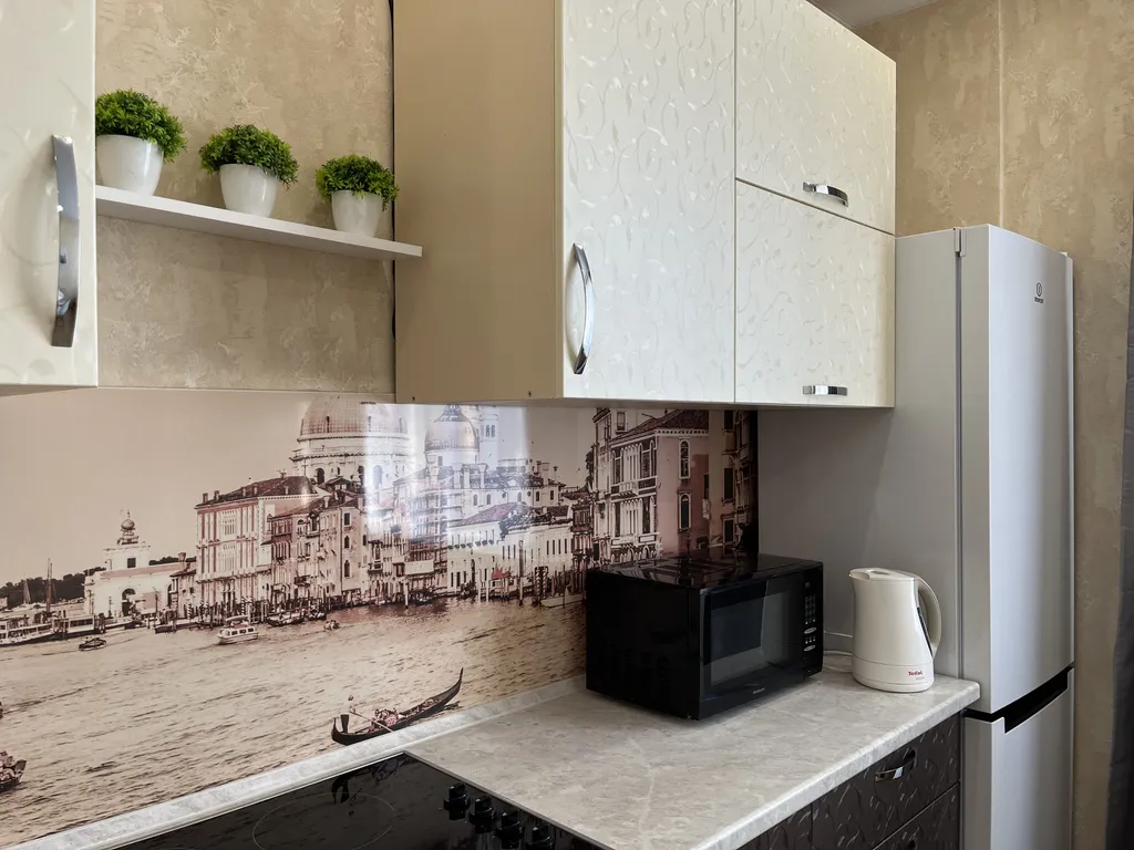 Квартира Современная квартира в центре с видом на шикарные закаты с 13-го этажа — Ярославль