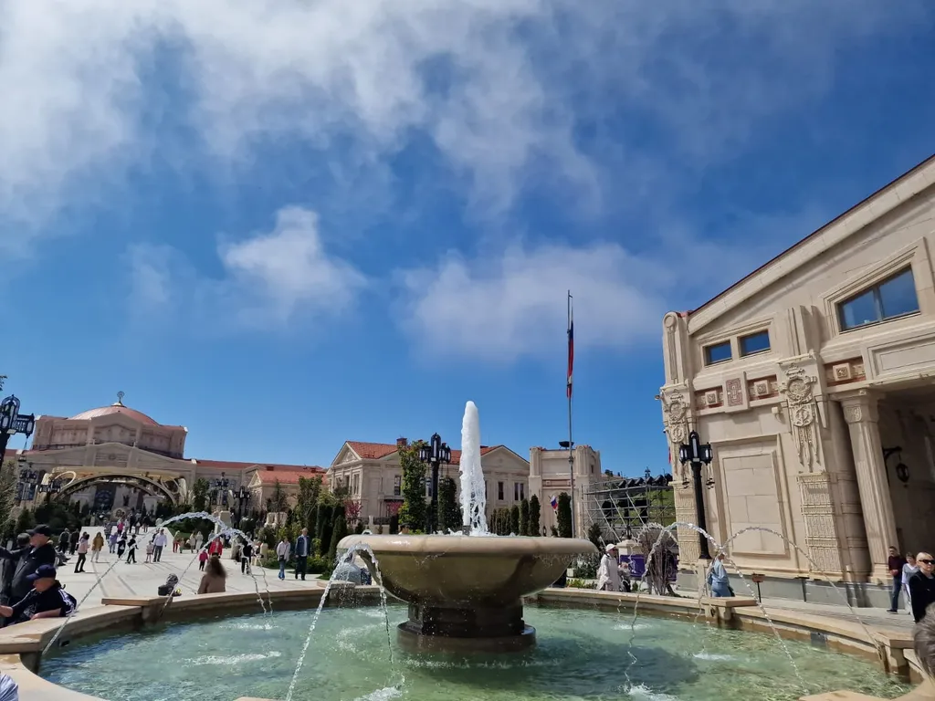 Дом с дизайнерским ремонтом