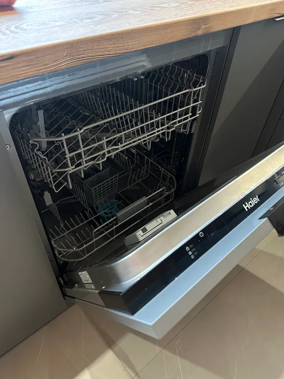 Дом в лесу с баней и бассейном