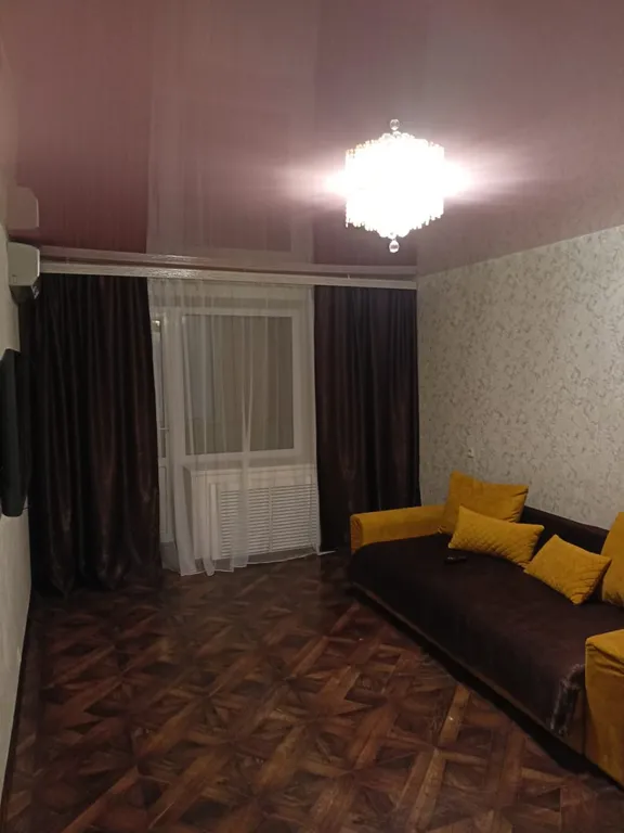 2-комнатная квартира Космос