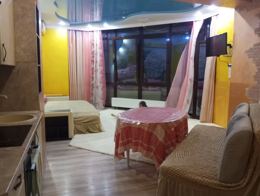 Квартира Шикарная квартира с огромной террасой в центре города — Анапа