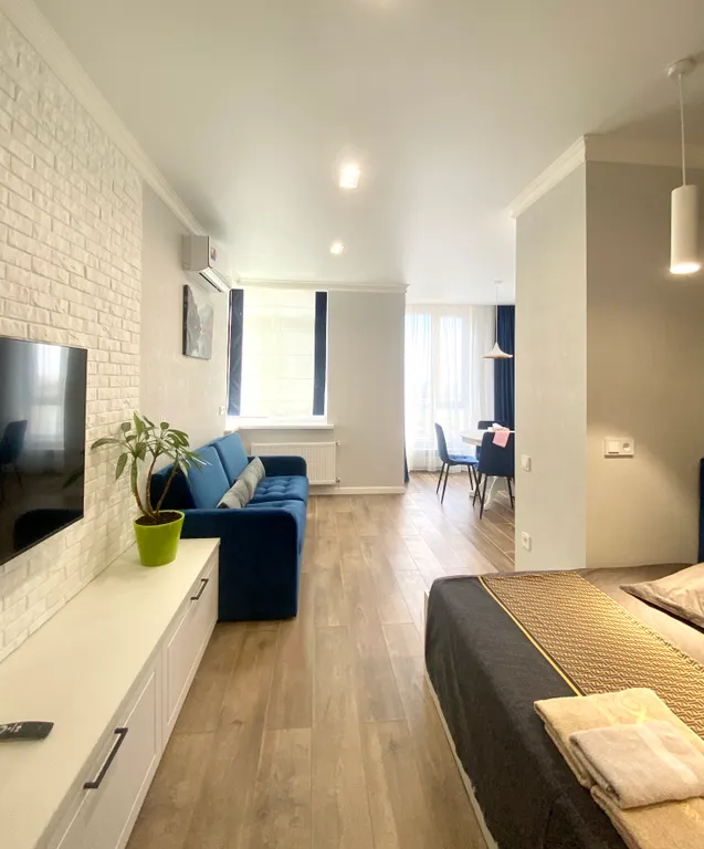 Malyshka tiny but classy