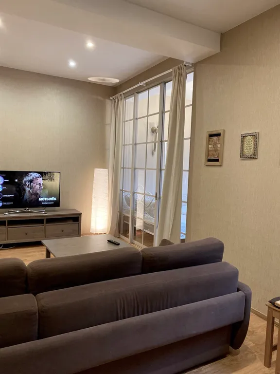 Евро-двухкомнатный апартамент ЖК Лаура с видом на Березовую