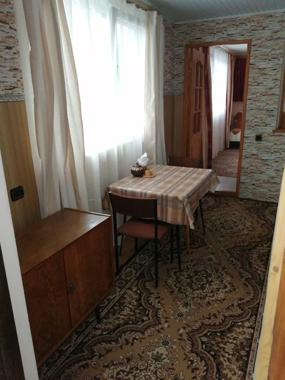 Уютный домик с собственным двором и видом на море, душ и туалет в доме