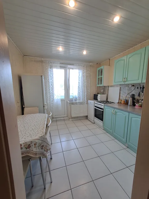 Апартамент в центре поселка