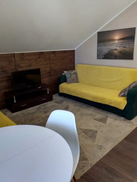 Коттедж Часть дома с двором и мангалом — аренда посуточно в Таганрог