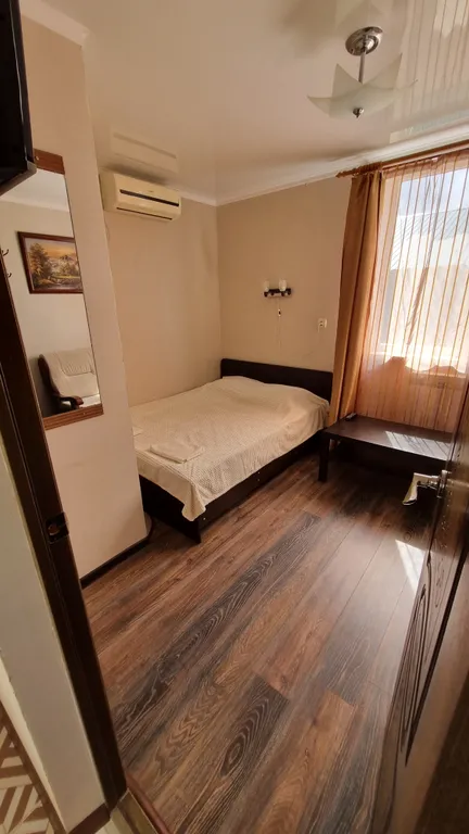 Дом рядом с морем в тихом районе