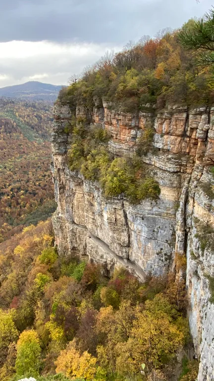Уютный домик с видом на горы, в самом центре Гуамки