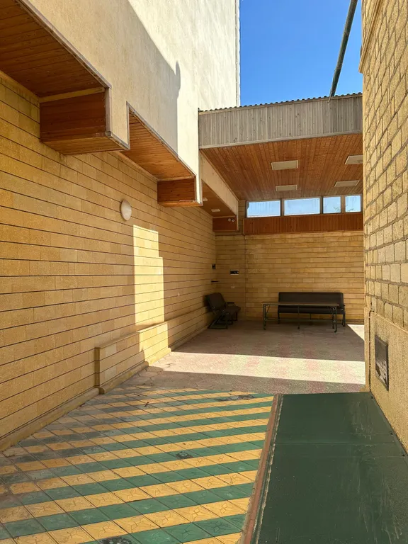 2х этажный дом в самом центре города