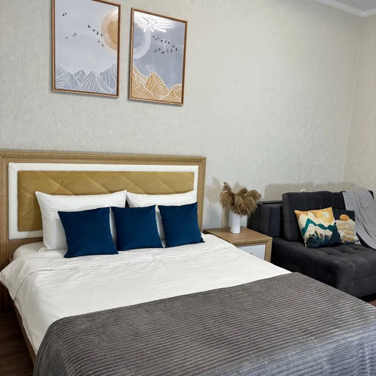 Квартира с отдельным входом RichHouse — аренда посуточно в Октябрьский