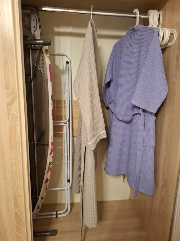 Уютный дом, рядом с рощей и прудами, при въезде в город по трассе м4