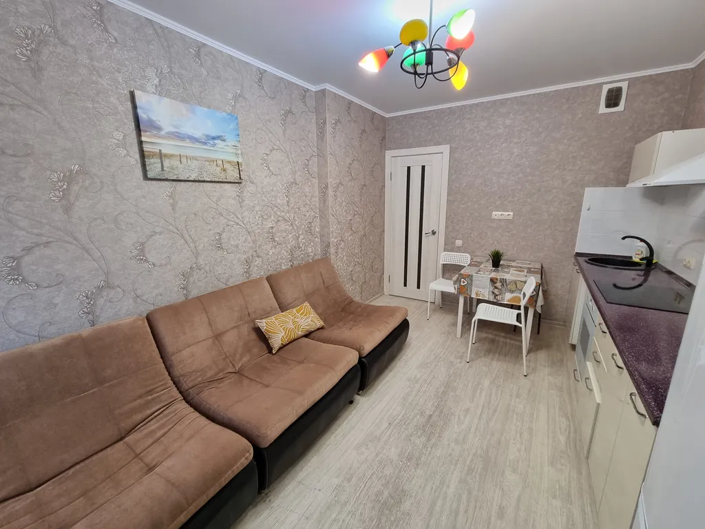 Уютная светлая квартира в ЖК «Лазурный» (Уютный Дом)