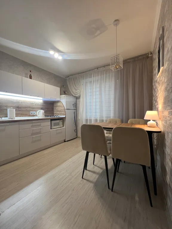 Шикарные апартаменты с белоснежными полотенцами и постельным бельем