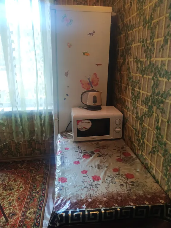 Квартира Однокомнатная квартира, район военный городок, у моря — Ейск