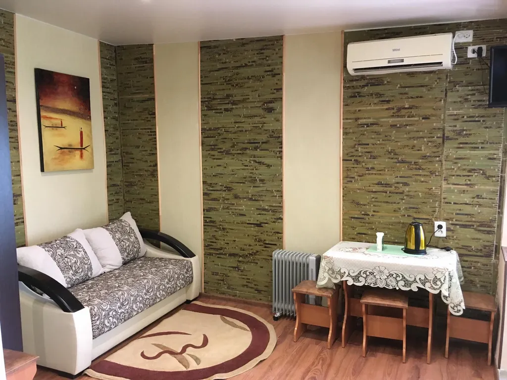 Частный сектор с отдельным входом